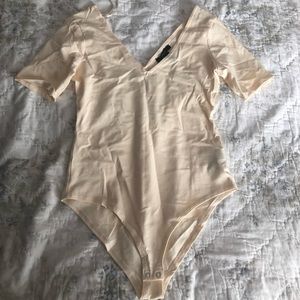 Forever 21 short sleeve Vneck cream bodysuit NWOT